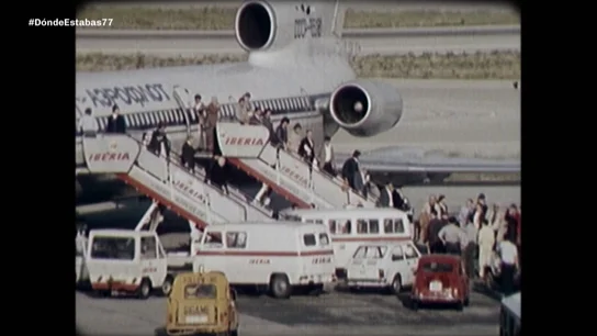 Regreso de los exiliados por el franquismo en 1977 Regreso de los exiliados por el franquismo en 1977