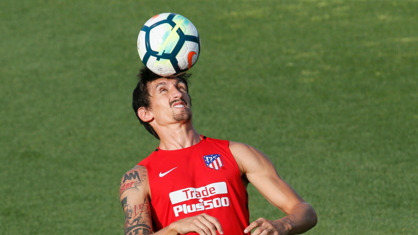 Savic durante un entrenamiento con el Atleti