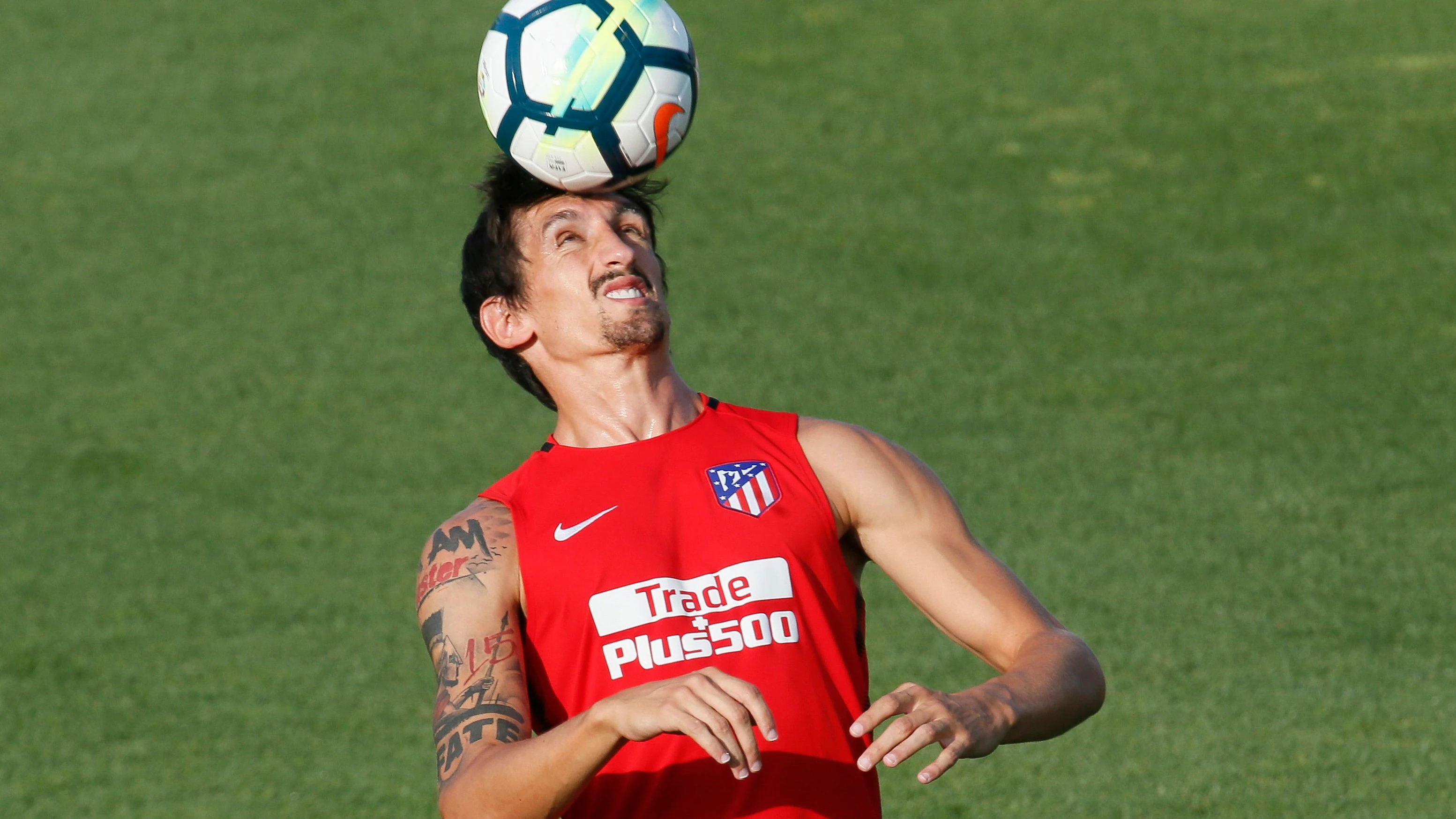 Savic durante un entrenamiento con el Atleti