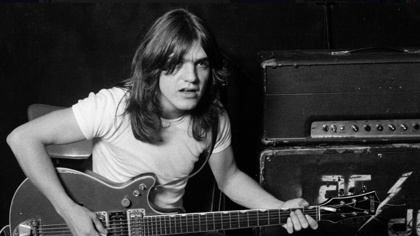 Malcom Young, guitarrista y cofundador de AC/DC