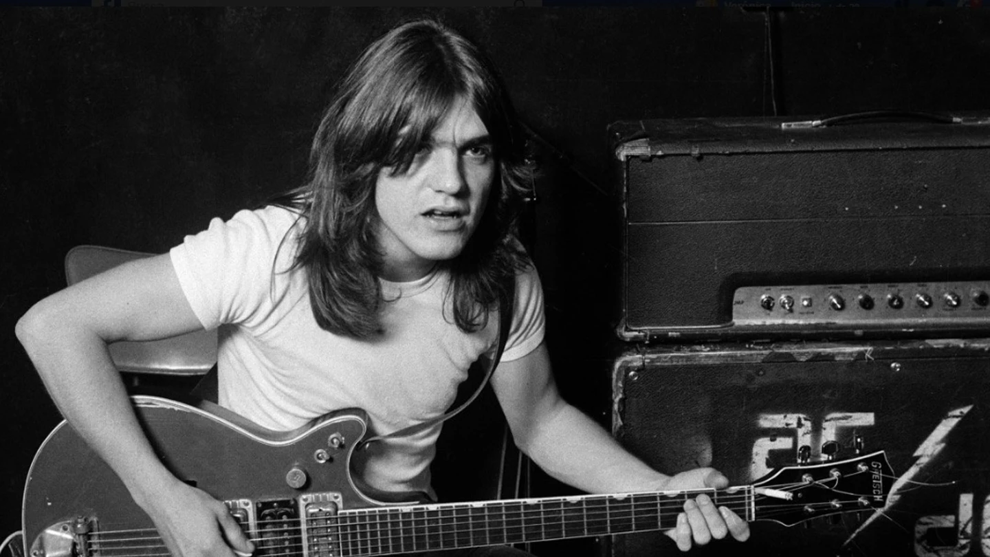 Malcom Young, guitarrista y cofundador de AC/DC Malcom Young, guitarrista y cofundador de AC/DC