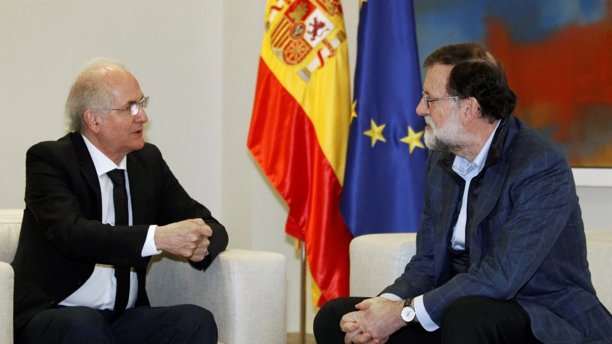 Mariano Rajoy reunido con Antonio Ledezma en La Moncloa