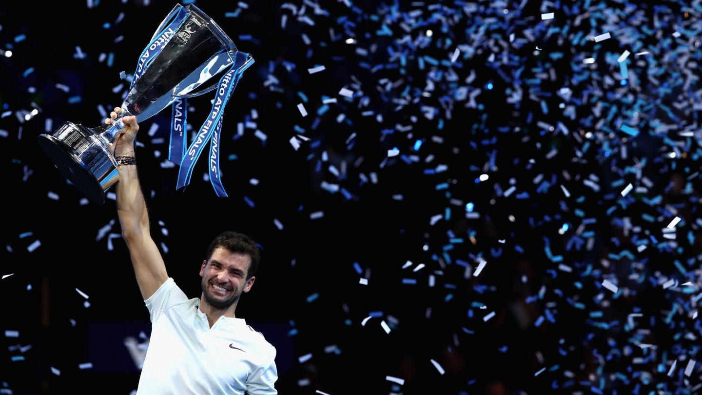 Dimitrov levanta la Copa de Maestros en Londres