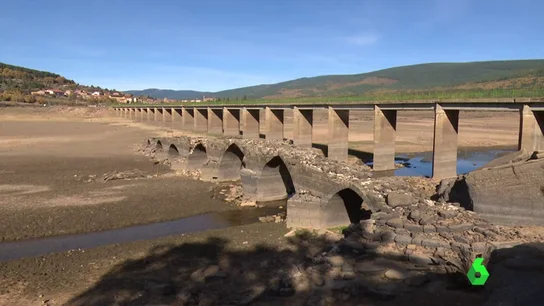 El puente romano de Vinuesa, en deterioro. puente romano
