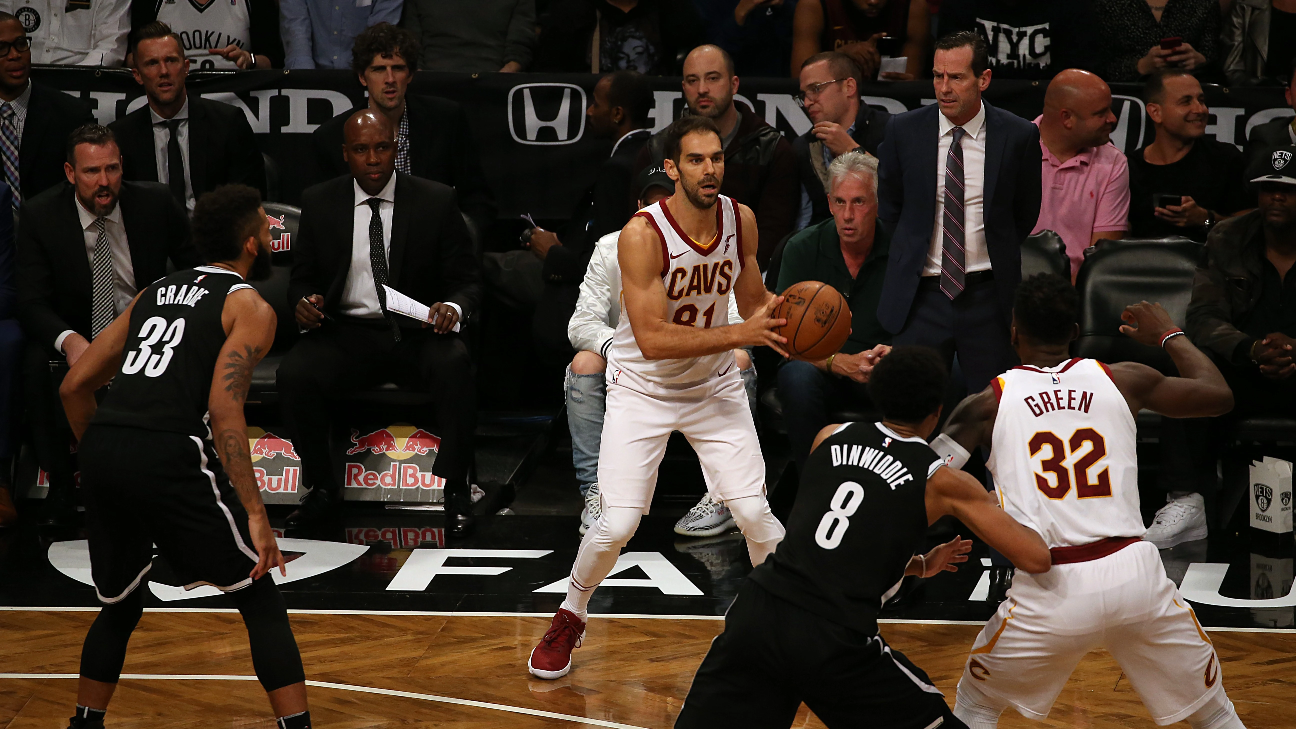 José Manuel Calderón, durante un partido contra los Nets