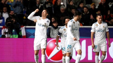 Cristiano Ronaldo celebra su primer gol ante el APOEL