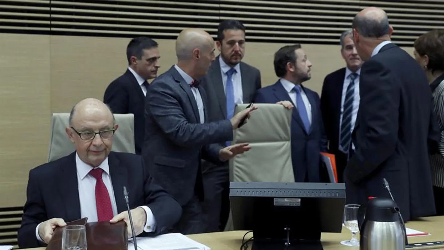 El Ministro de Hacienda, Cristóbal Montoro El Ministro de Hacienda, Cristóbal Montoro
