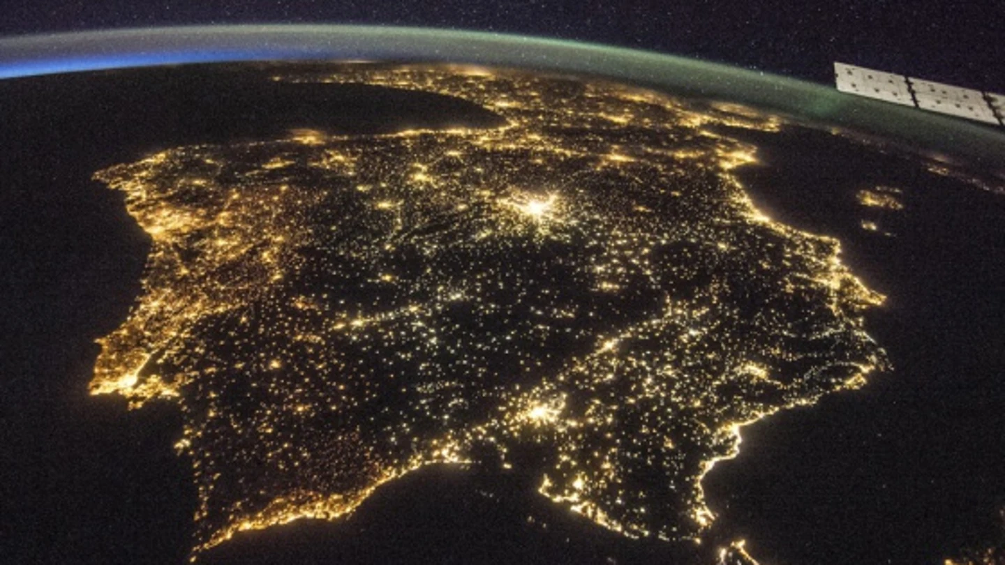 La contaminación lumínica aumenta más de un 2% al año La contaminacion luminica aumenta mas de un 2 al ano
