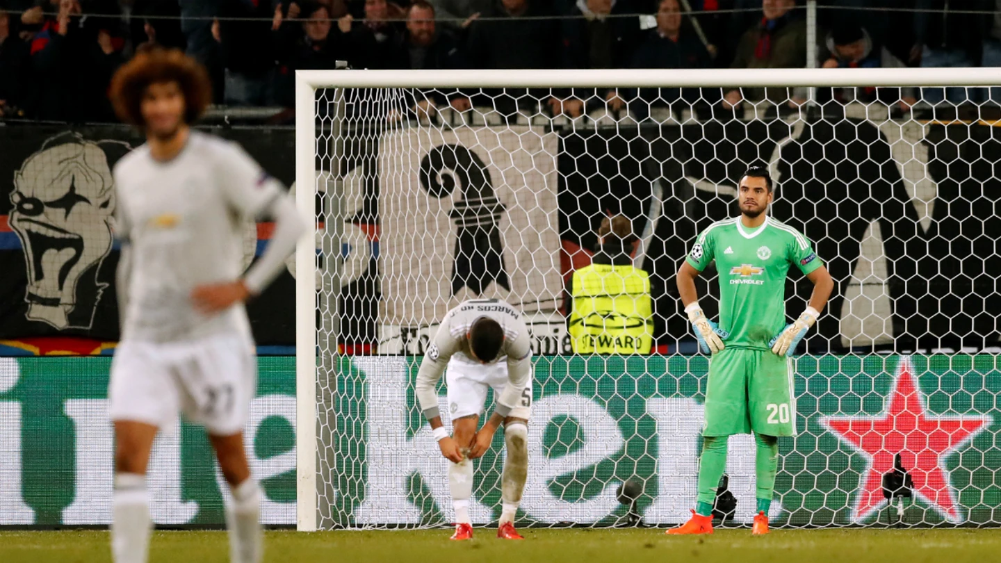 El Manchester United lamenta una derrota El Manchester United lamenta una derrota