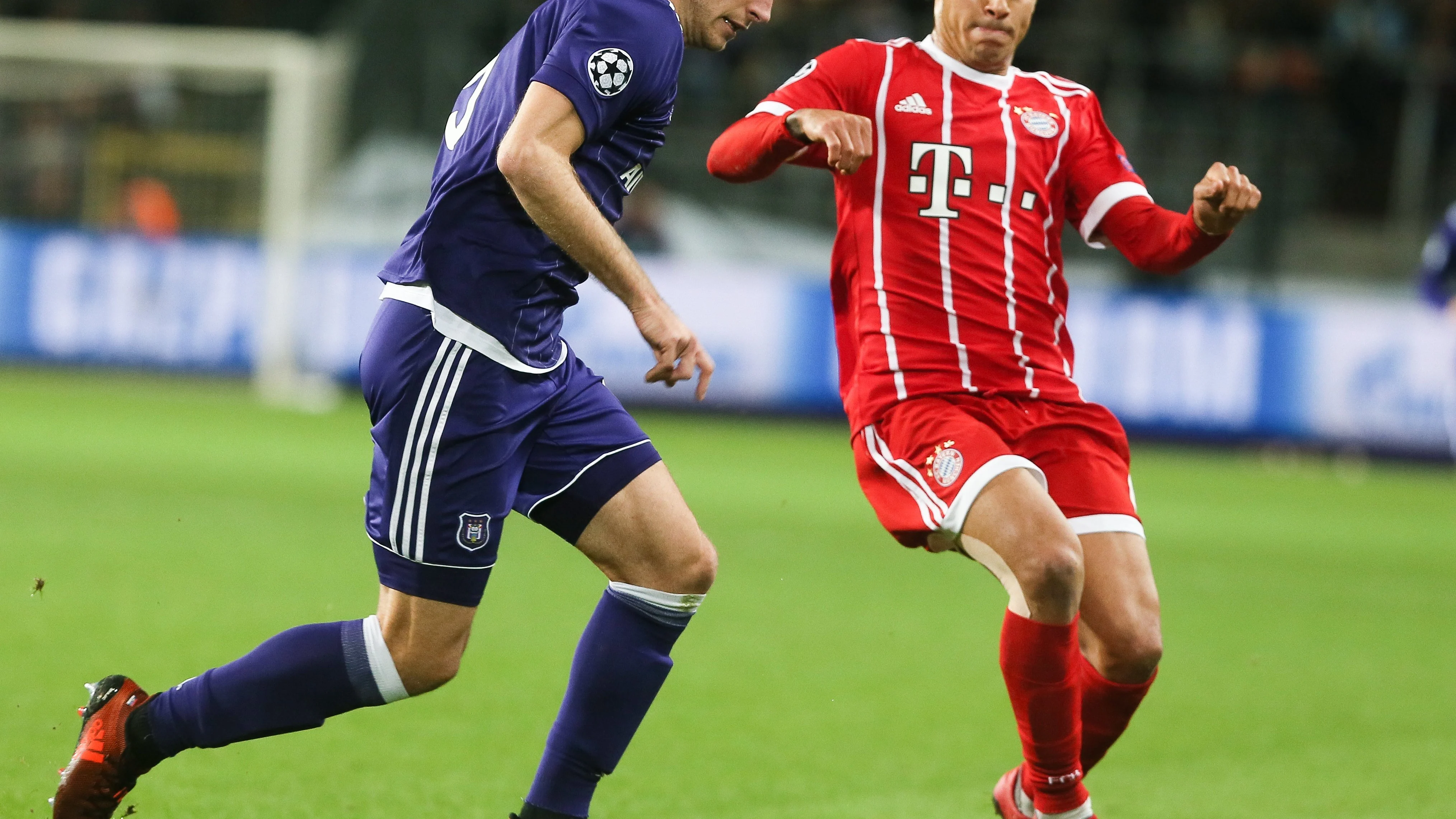 Thiago Alcántara en el partido contra el Anderlecht Thiago Alcántara en el partido contra el Anderlecht