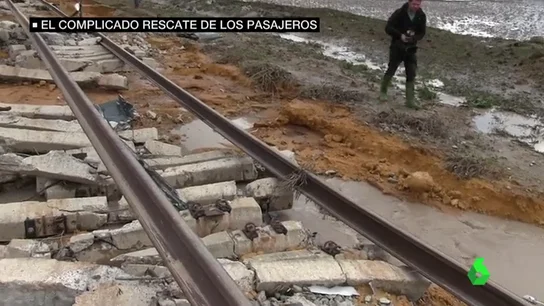 El estado de la vía donde se accidentó el tren El estado de la vía donde se accidentó el tren