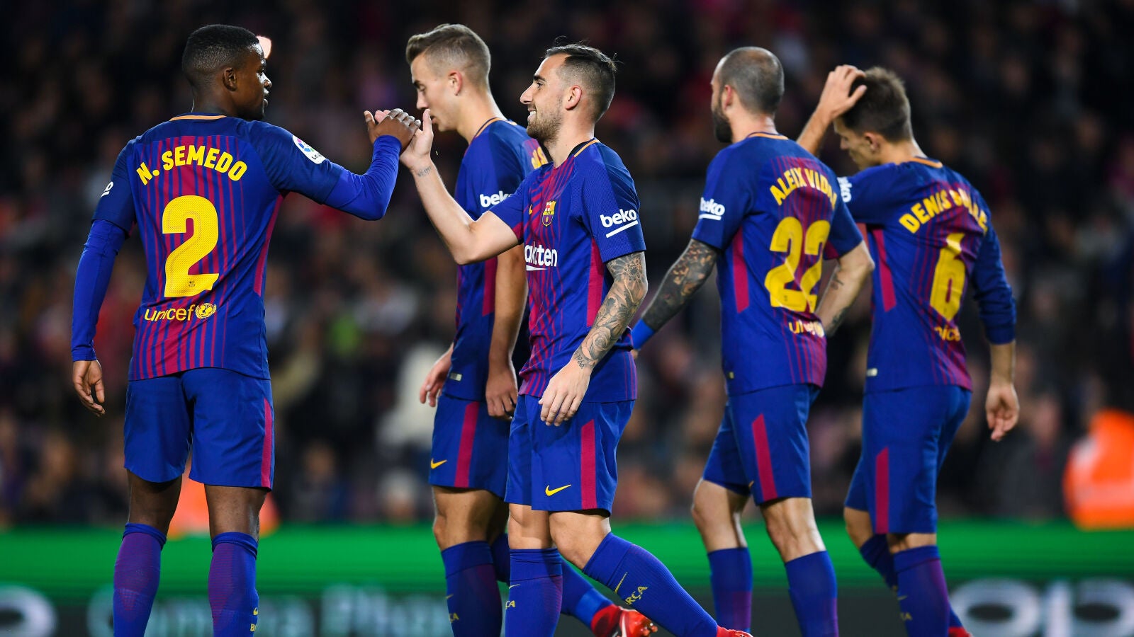 Paco Alc&aacute;cer celebra el 1-0 ante el Murcia