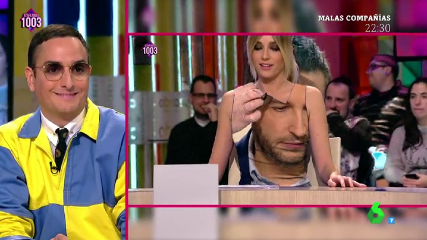 El vestido audiovisual de Anna Simon deja a Josie maravillado: "Deber&iacute;an inventar una aplicaci&oacute;n, m&aacute;s all&aacute; del estampado digital est&aacute; esto"