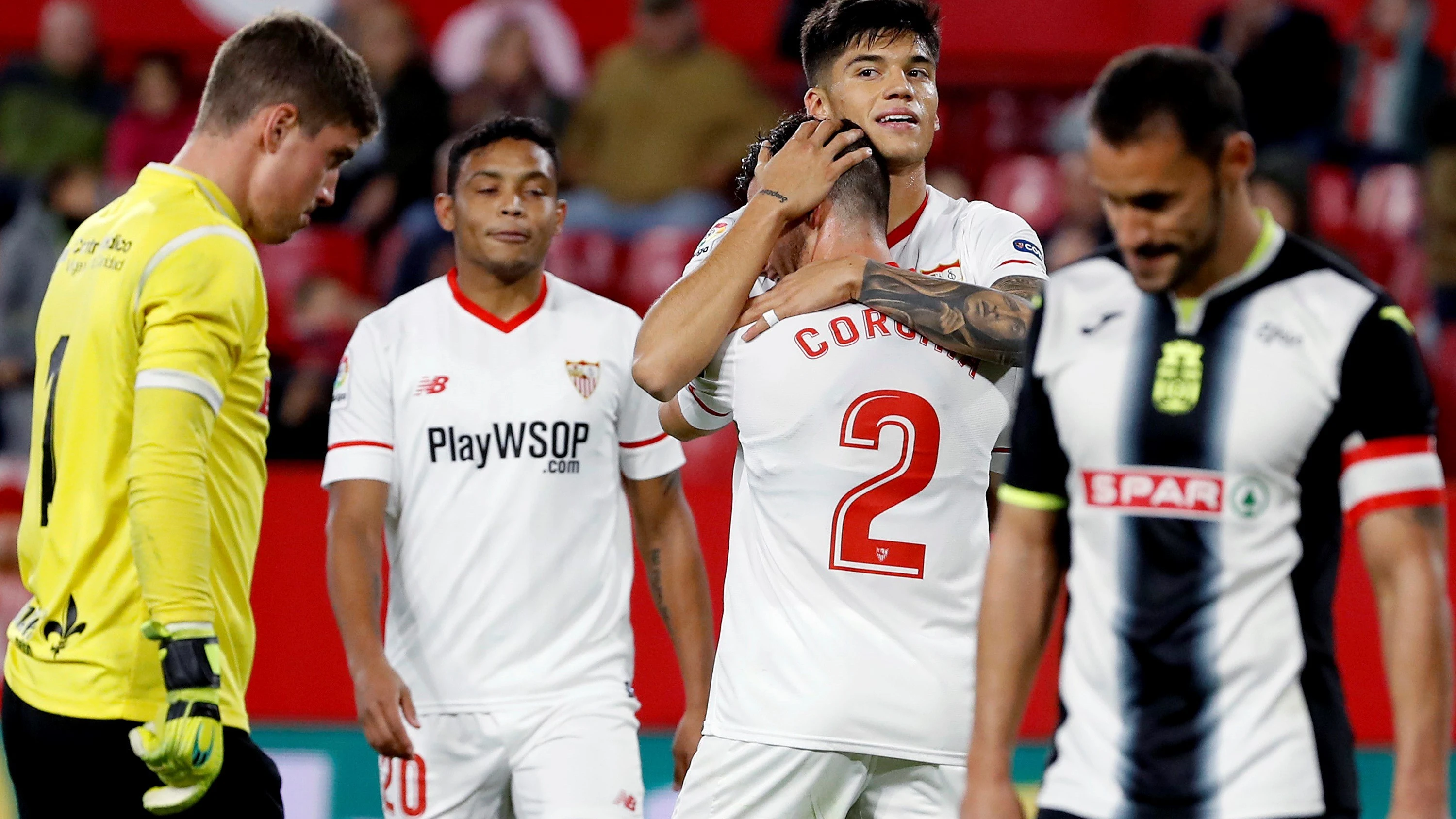 Los jugadores del Sevilla celebrando un gol ante el Cartagena