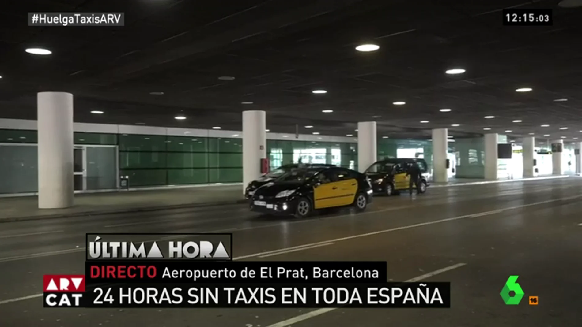 Desconcierto entre los turistas que llegan al aeropuerto de El Prat y Barajas por la huelga de taxis de 24 horas