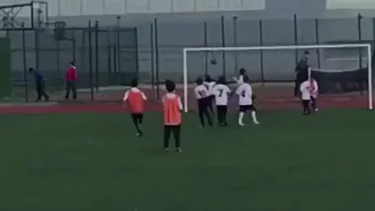 Cristiano Ronaldo comparte este golazo de falta de su hijo: "Nada es coincidencia" Cristiano Ronaldo comparte este golazo de falta de su hijo: "Nada es coincidencia"