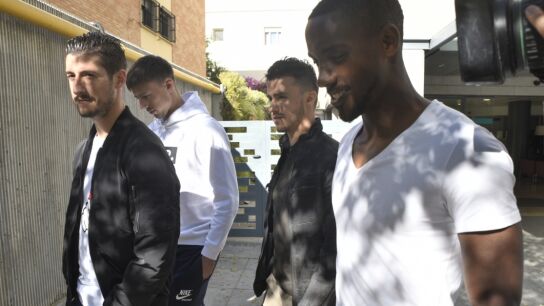 La plantilla del Sevilla visita a Berizzo