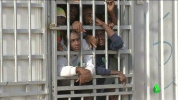 Al menos 3.800 migrantes serán repatriados de urgencia de Libia 
