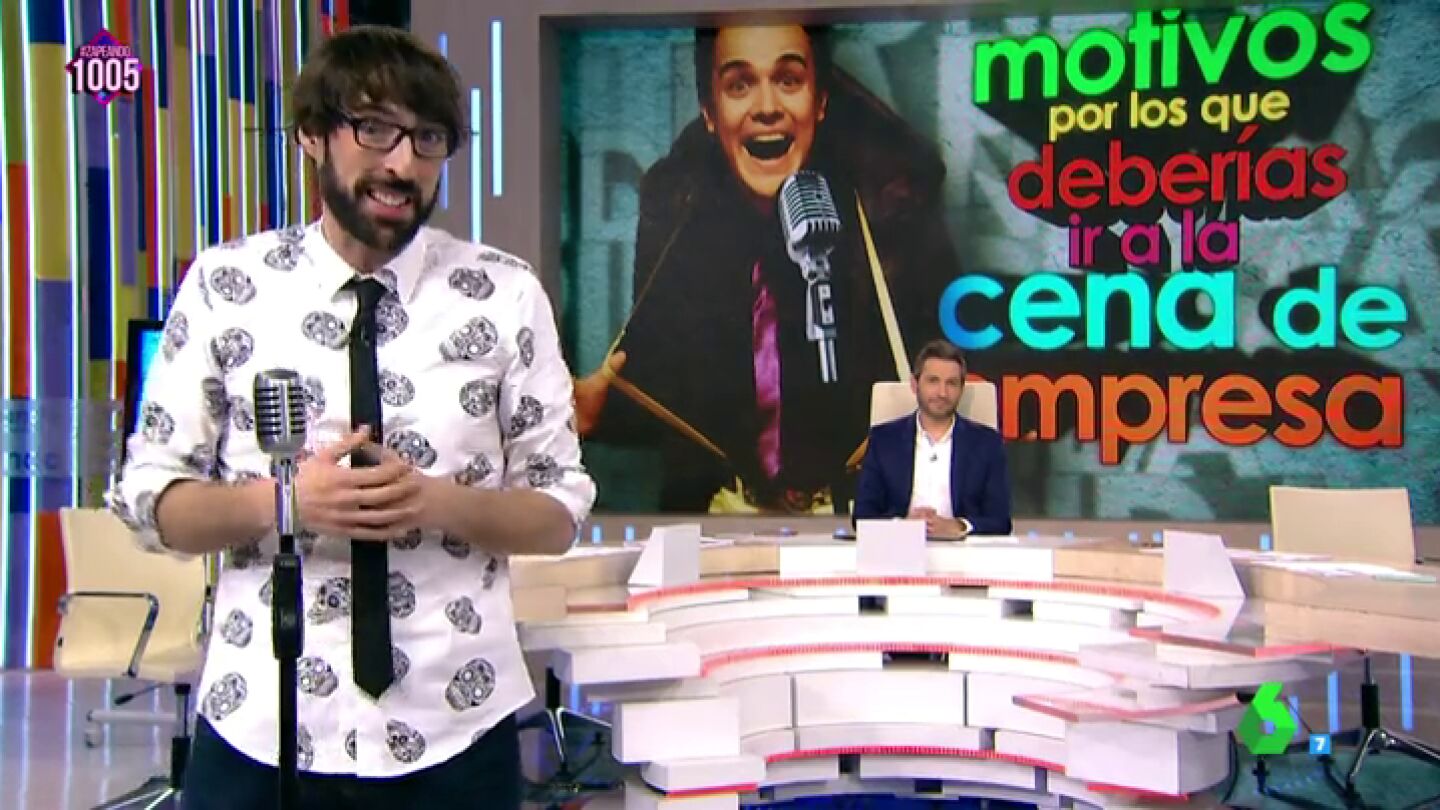 Motivos por los que deber&iacute;as ir a la cena de empresa: "Puedes aprovechar el baile del 'Paquito chocolatero' para darle una colleja al jefe"