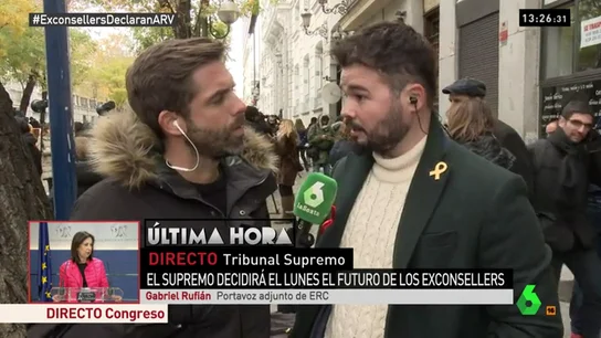 Gabriel Rufián, sobre el recurso de Podemos al 155: "Forma parte de su equidistancia. Se lo agradecemos" Gabriel Rufián, sobre el recurso de Podemos al 155: "Forma parte de su equidistancia. Se lo agradecemos"