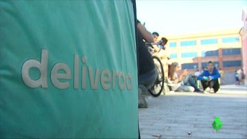 El logo de la empresa Deliveroo