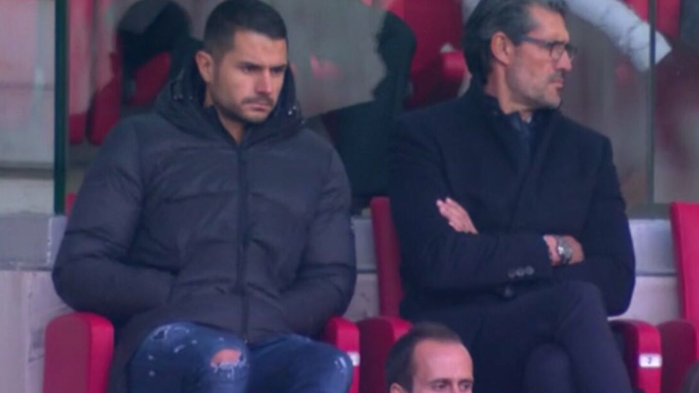 Vitolo presencia el Atl&eacute;tico-Real Sociedad