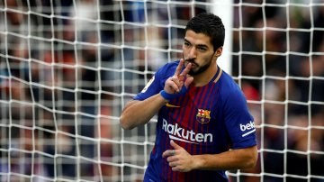 Luis Suárez marcando el gol ante el Celta