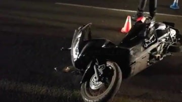 La moto tras el siniestro