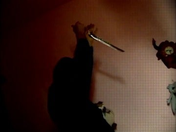 Mató a su familia, los metió en la bañera y les cubrió la cabeza con una bolsa: la noche que el asesino de la catana conmocionó a España Mató a su familia, los metió en la bañera y les cubrió la cabeza con una bolsa: la noche que el asesino de la catana conmocionó a España