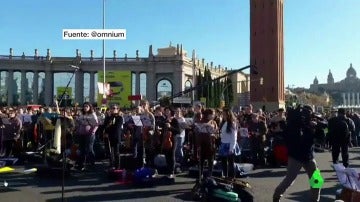 Concierto multitudinario en Barcelona por la liberación de los representantes independentistas encarcelados