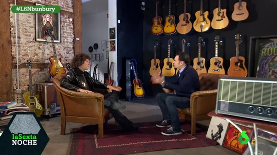 Bunbury: "Me interesa la cultura porque parece algo sano, limpio y santo. La política me parece contaminada" Bunbury: "Me interesa la cultura porque parece algo sano, limpio y santo. La política me parece contaminada"