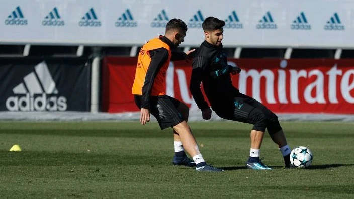 Marco Asensio durante el entrenamiento