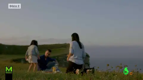 MUJER MUJER