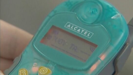 Se cumplen 25 a&ntilde;os del primer SMS: &iquest;Sab&iacute;as cu&aacute;l fue el primer mensaje que se envi&oacute; all&aacute; por 1992?