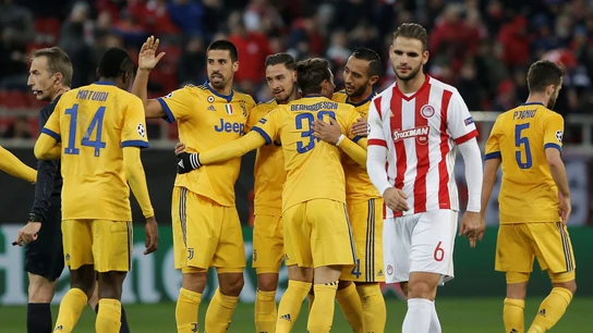 Los jugadores de la Juventus celebran un gol ante el Olympiacos Los jugadores de la Juventus celebran un gol ante el Olympiacos
