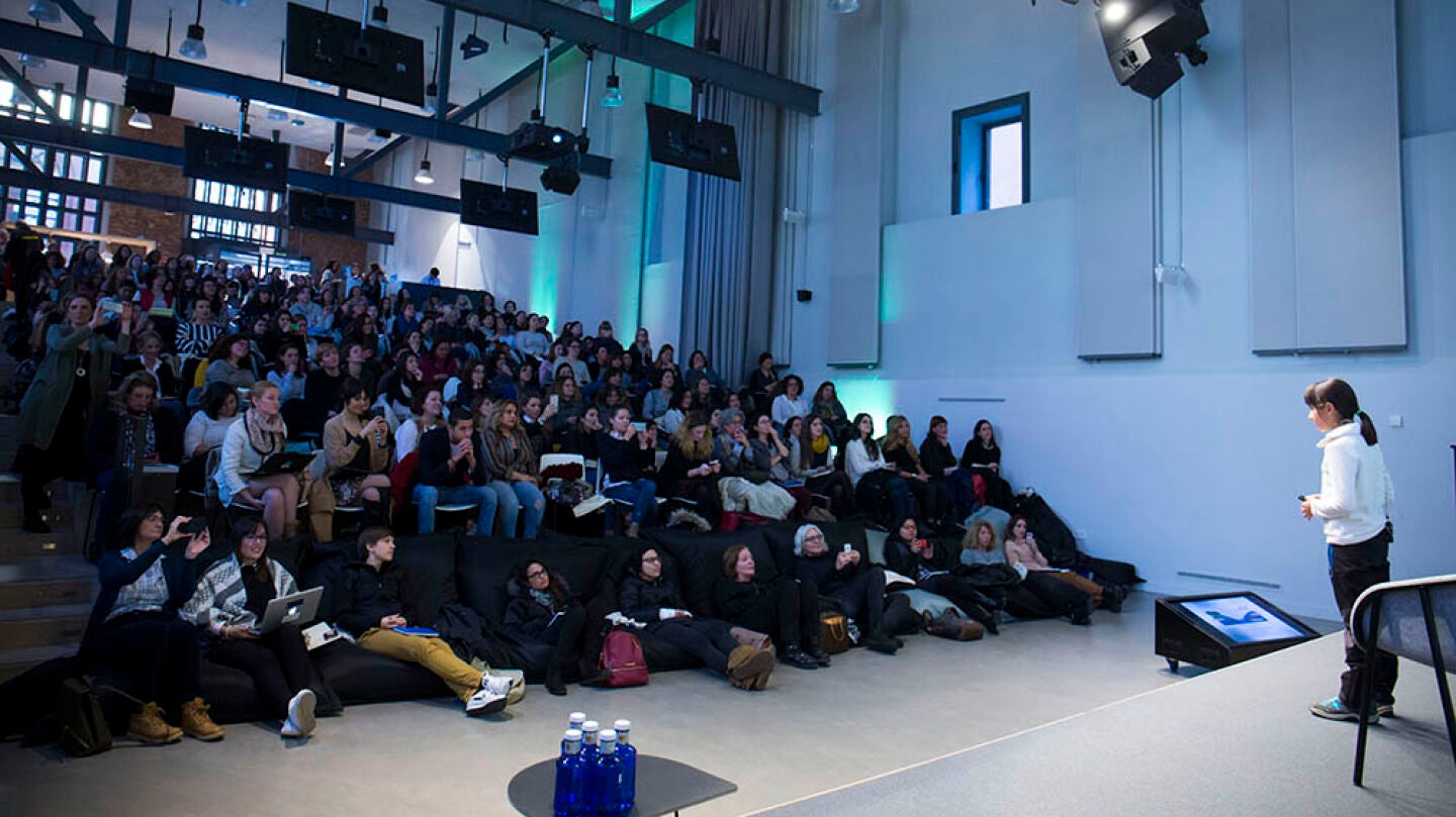 Celia Arozamena presenta su proyecto en Campus Women