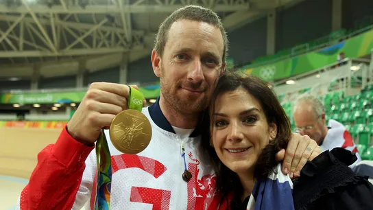 Bradley Wiggins junto a su esposa Catherine Bradley Wiggins junto a su esposa Catherine