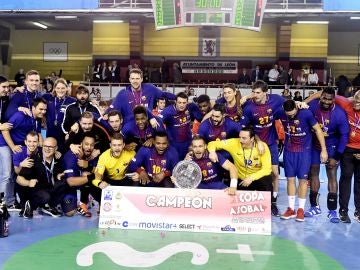 El Barcelona gana su séptima copa consecutiva de Balonmano El Barcelona gana su séptima copa consecutiva de Balonmano