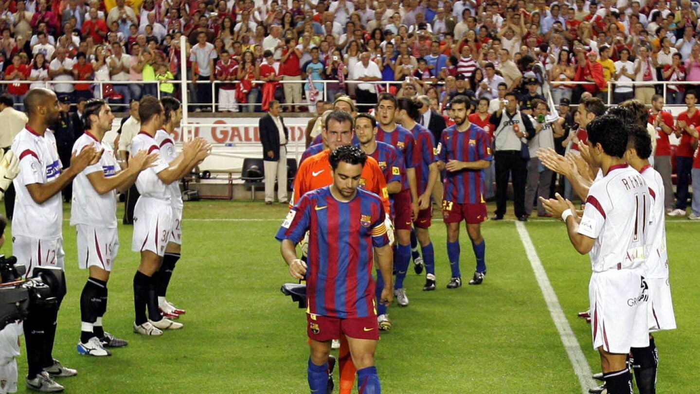 El Sevilla homenajea al Barcelona