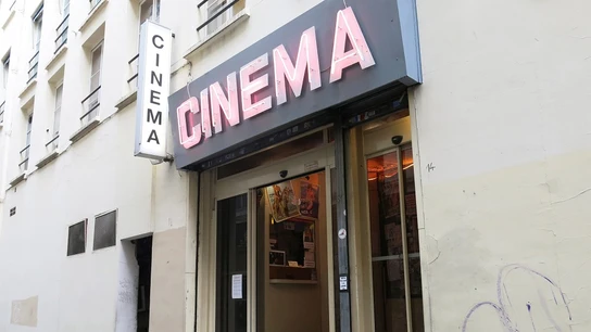 'Le Beverly', el último cine pornográfico de París 'Le Beverly', el último cine pornográfico de París