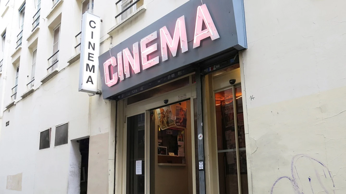 'Le Beverly', el último cine pornográfico de París 'Le Beverly', el último cine pornográfico de París
