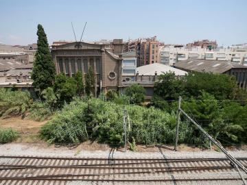 Imagen de la fábrica que Uralita tenía entre las localidades de Cerdanyola y Ripollet (Barcelona) Imagen de la fábrica que Uralita tenía entre las localidades de Cerdanyola y Ripollet (Barcelona)