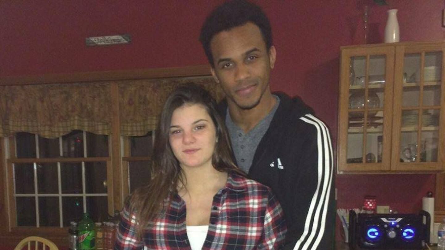 Dana Scatton con su pareja