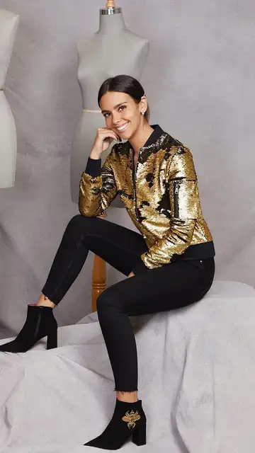 Cristina Pedroche desvela el diseñador de su vestido de fin de año Cristina Pedroche desvela el diseñador de su vestido de fin de año
