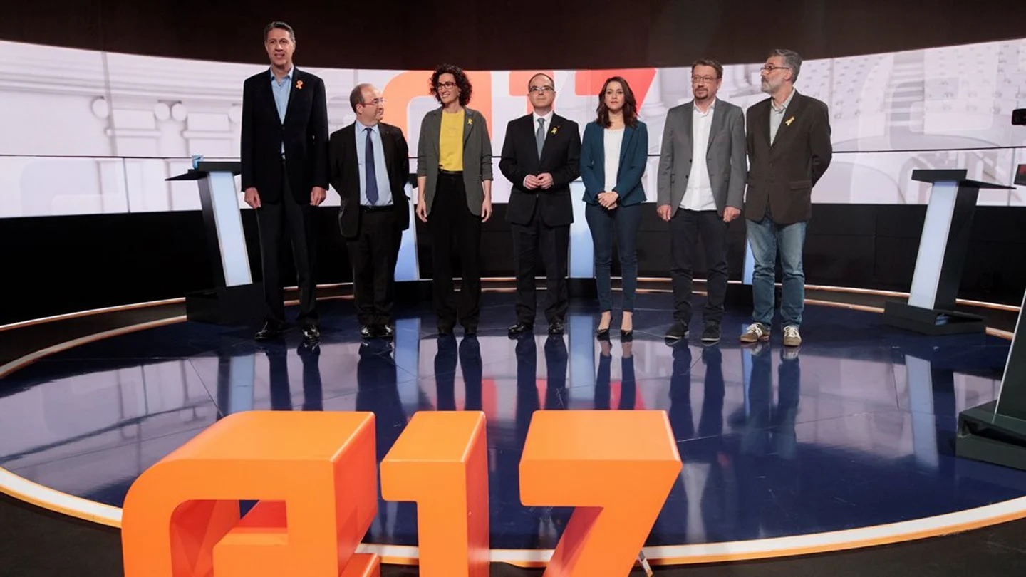 Los candidatos independentistas y constitucionalistas en un debate en TV3 Los candidatos independentistas y constitucionalistas en un debate en TV3