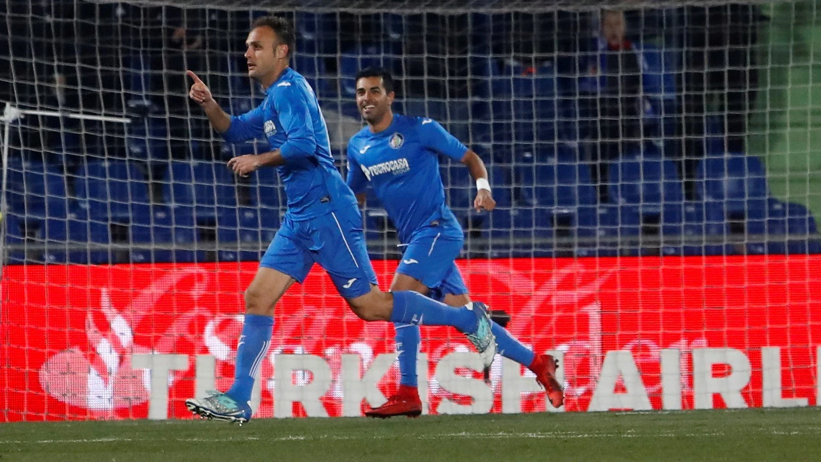 Juan Cala celebra un gol