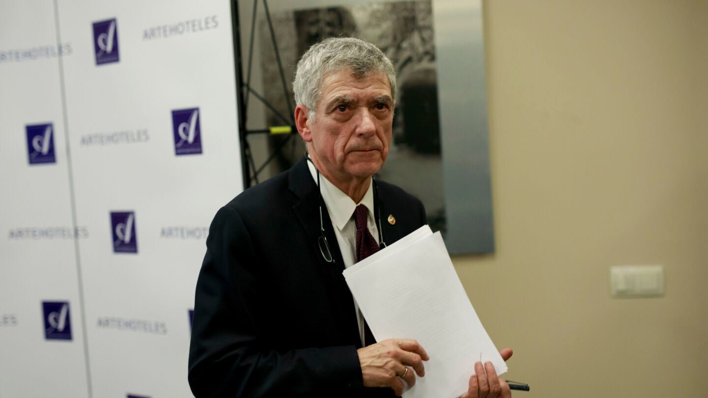 &Aacute;ngel Mar&iacute;a Villar, durante un acto
