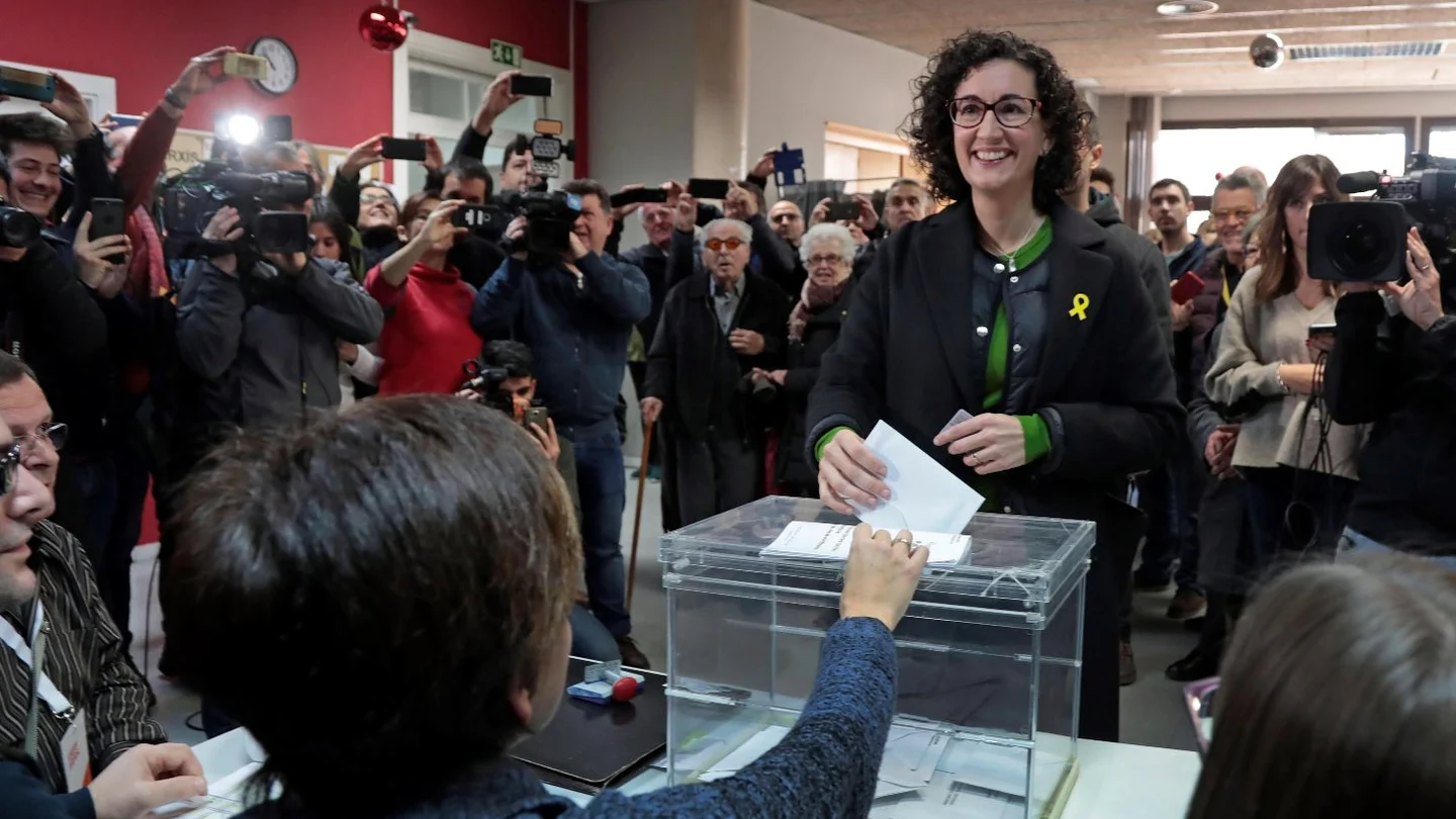 Marta Rovira votando este 21D Marta Rovira votando este 21D