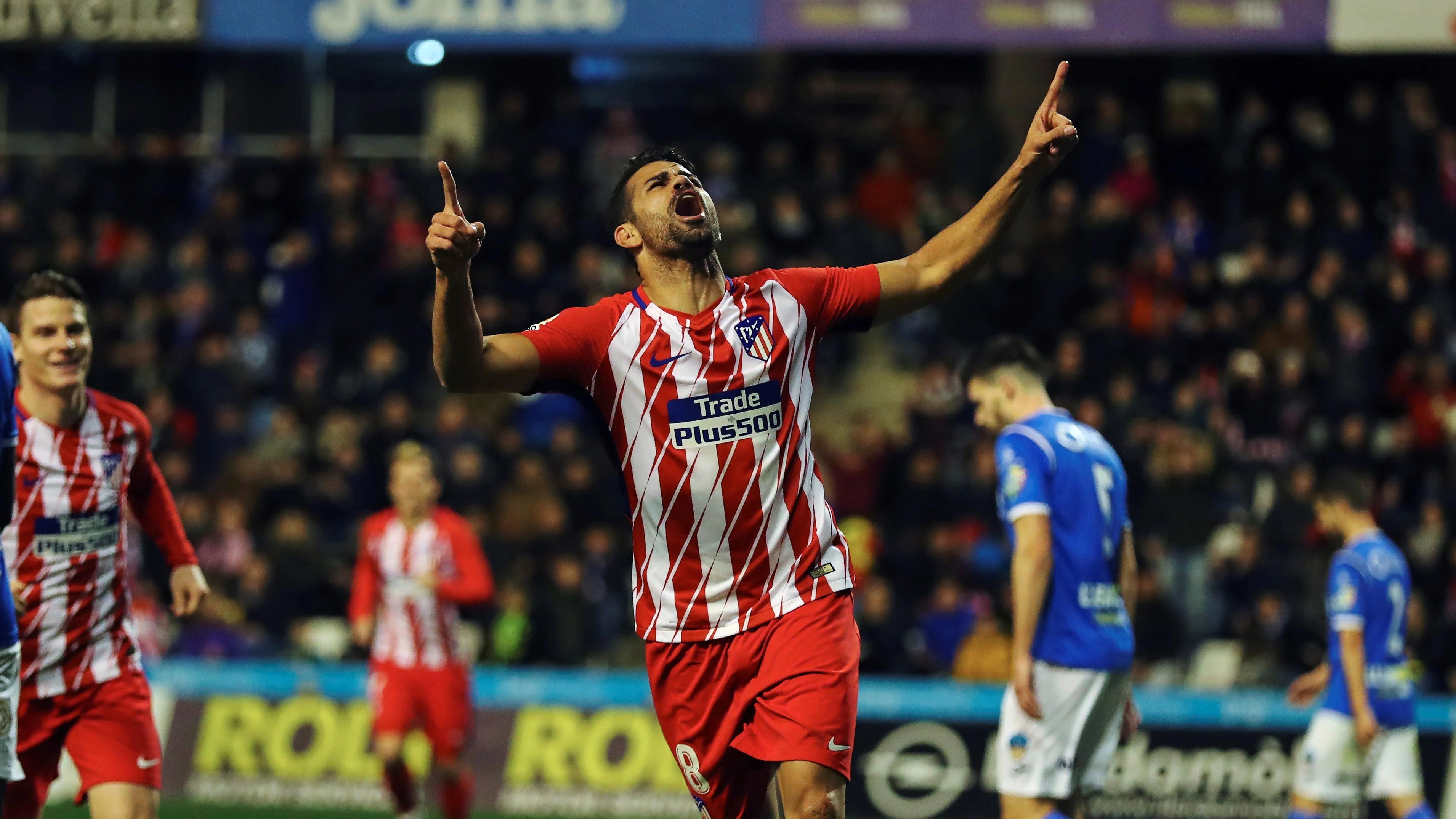 Diego Costa celebra su gol ante el Lleida