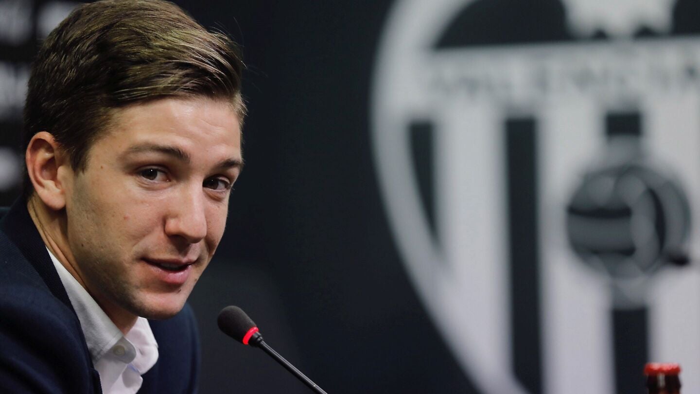 Vietto, en su presentaci&oacute;n con el Valencia